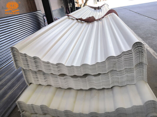 comprare Panello di soffitto in PVC di lunghezza personalizzata Forza superiore e impermeabilizzazione per varie forme di tetto online manufacture